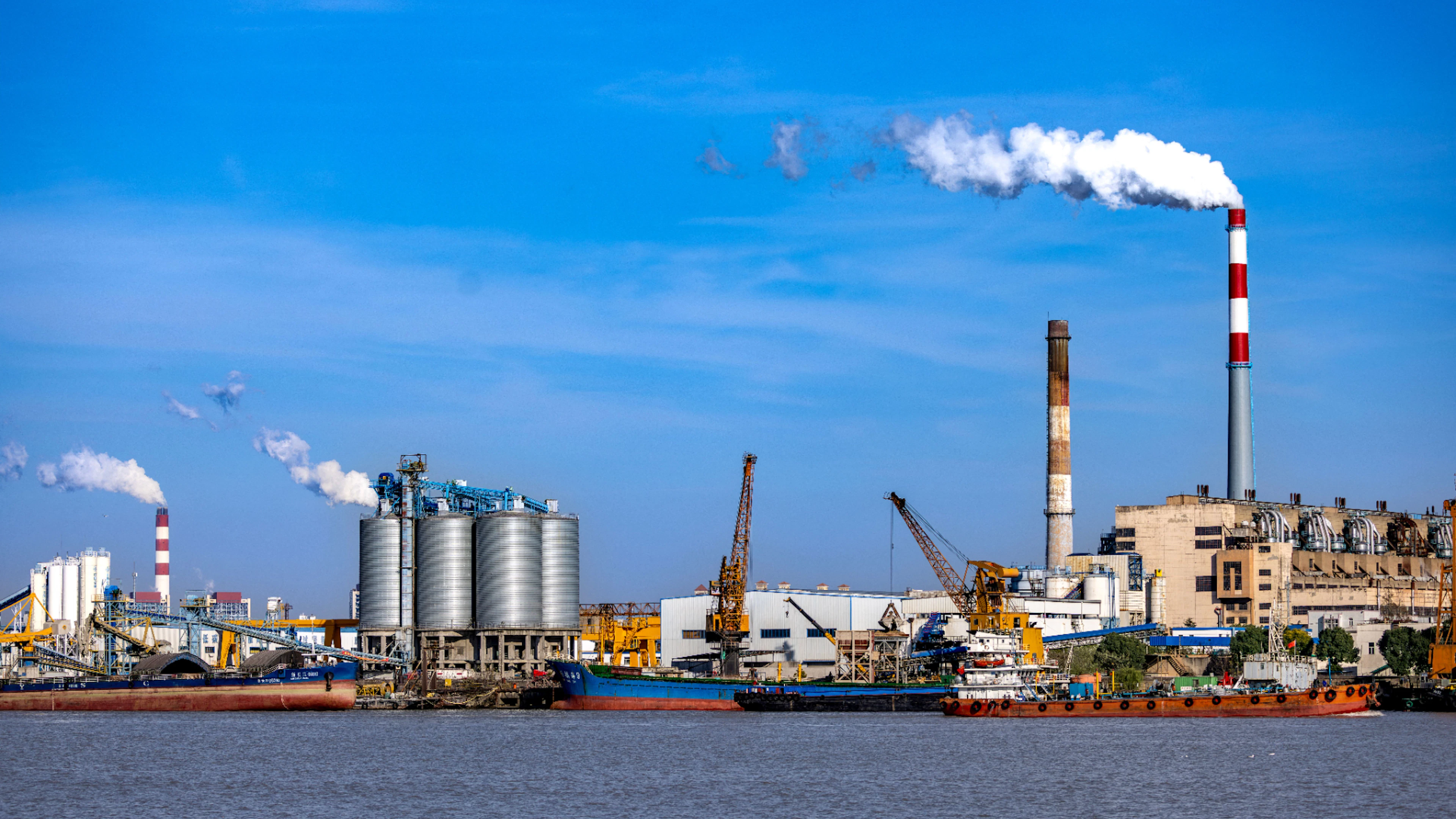 <p>Continuous benzene monitoring aids refinery compliance in the Deep South</p>