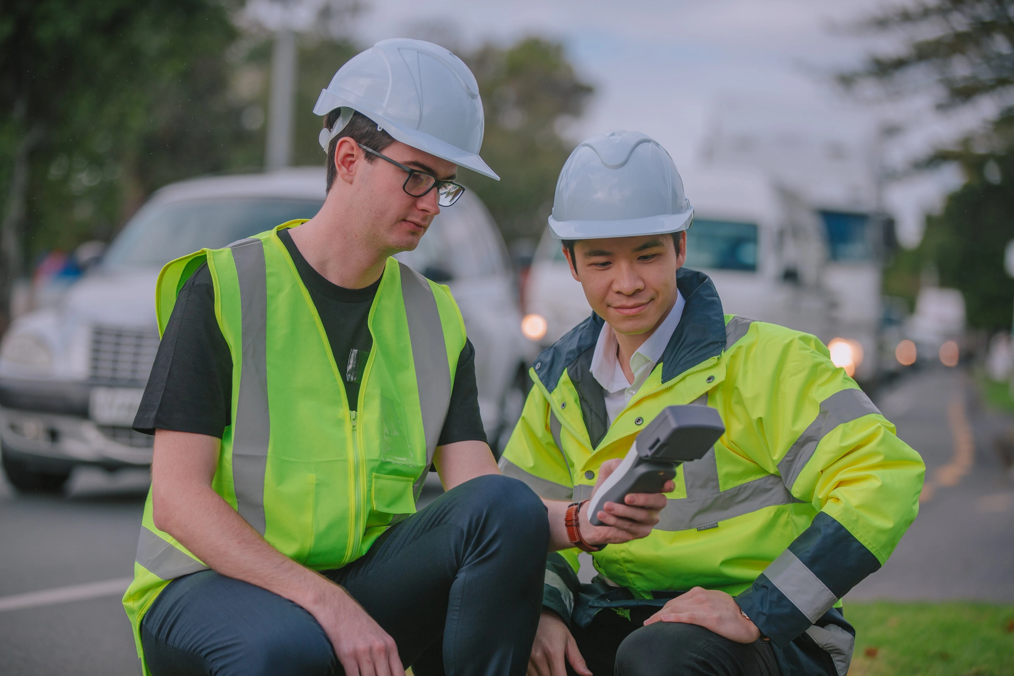 Easily monitor air pollution in and around schools with Aeroqual solutions
