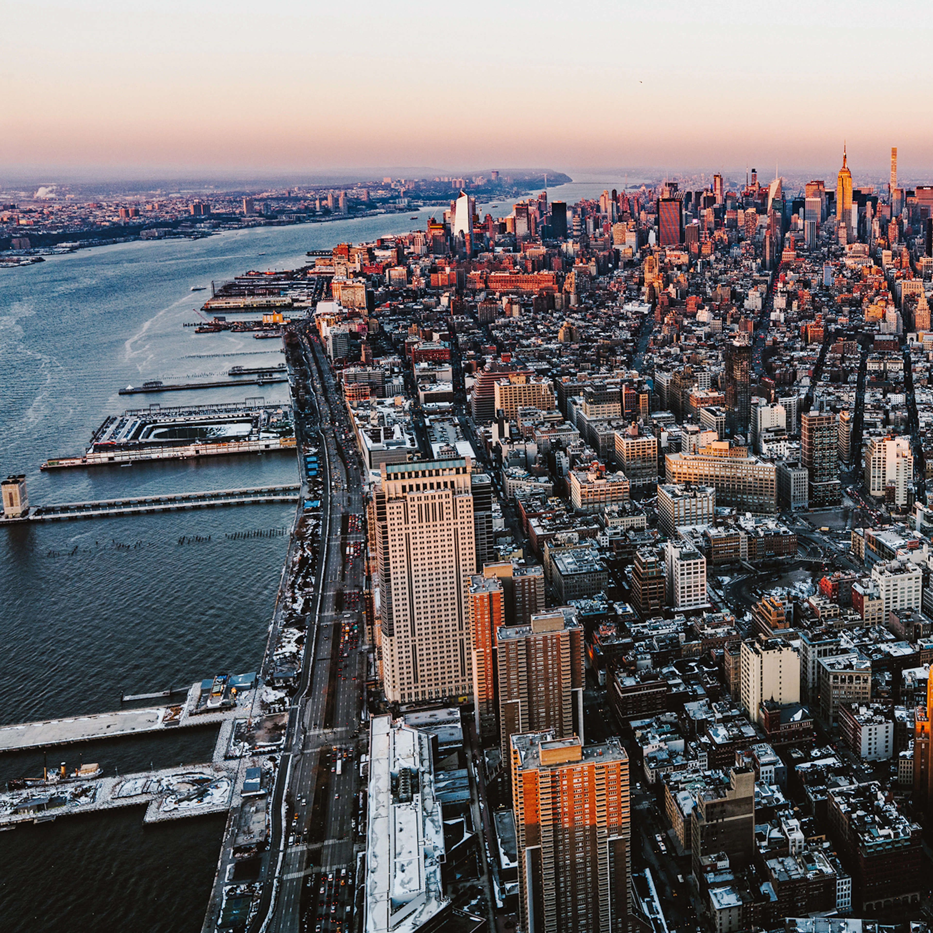 Outdoor air quality monitoring