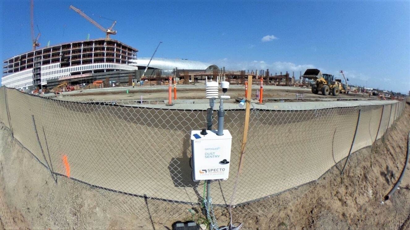 Aeroqual Dust Sentry network remotely monitors air quality at the LA Rams SoFi Stadium construction site during COVID-19. Photo Analytical Consulting Group