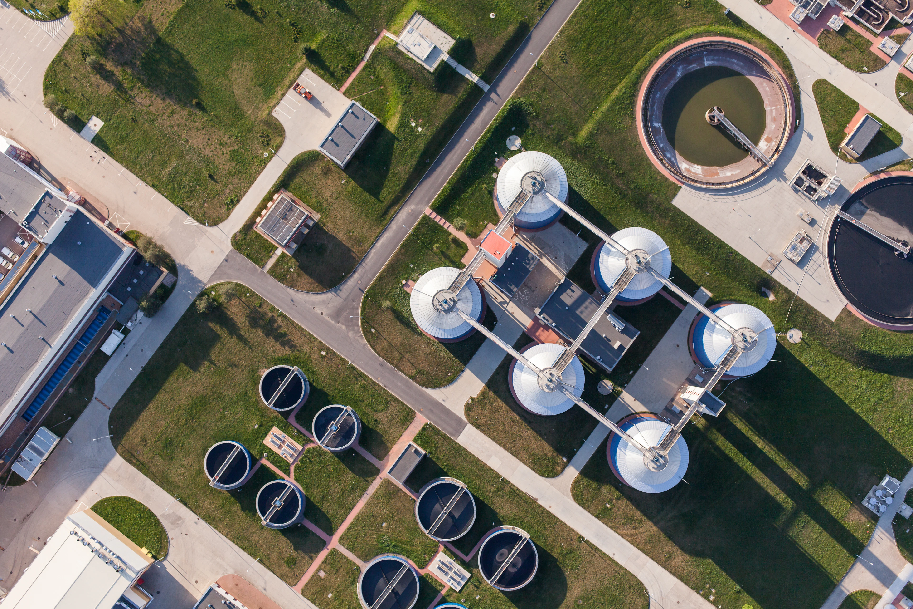 Ozone deodorization of effluent water