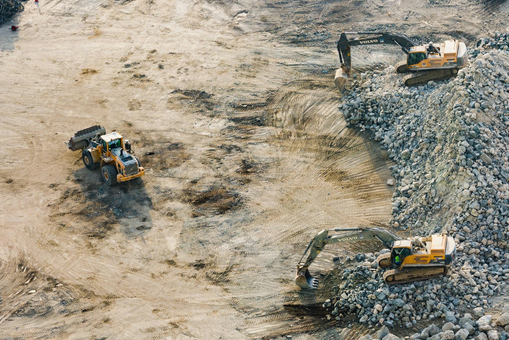 Monitoring mine, construction and quarry dust in real-time
